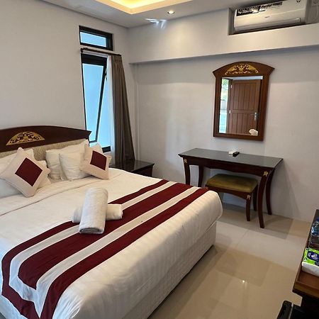 Mandhasativa Homestay Singaraja  Exterior photo