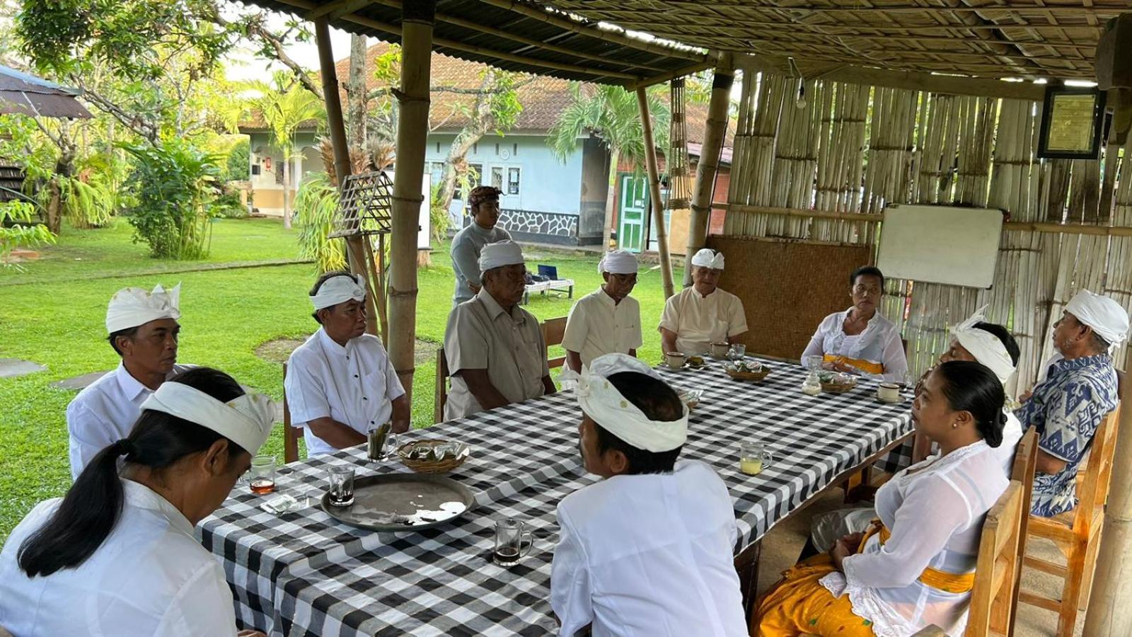 Mandhasativa Homestay Singaraja  Exterior photo